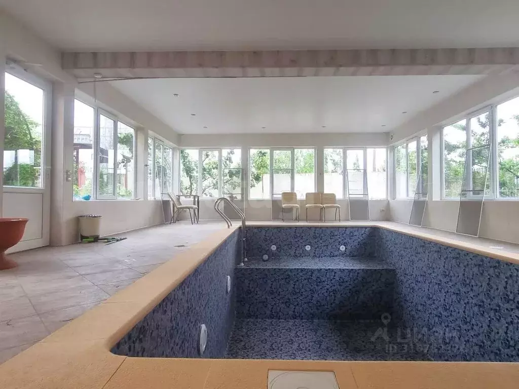 Дом в Волгоградская область, Камышин Гороховская ул., 147Б (289 м) - Фото 0