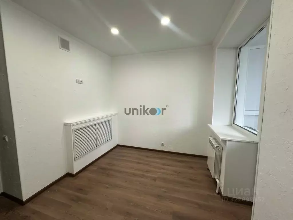 1-к кв. Брянская область, Брянск ул. Дуки, 58 (44.4 м) - Фото 2