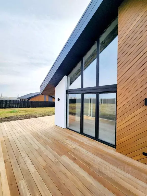 Дом в Красноярский край, Емельяновский район, Солонцовский сельсовет, ... - Фото 2