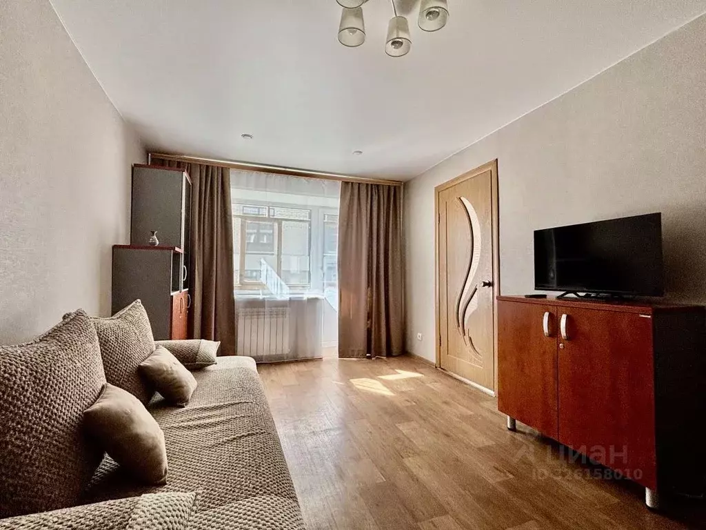 2-к кв. Нижегородская область, Нижний Новгород ул. Ульянова, 45Б (54.0 ... - Фото 1