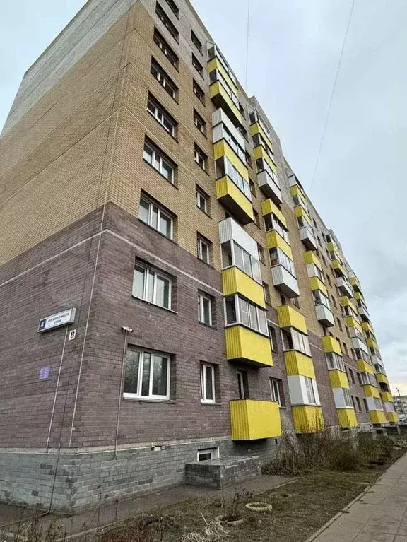 3-к. квартира, 63,8 м, 2/9 эт. - Фото 0