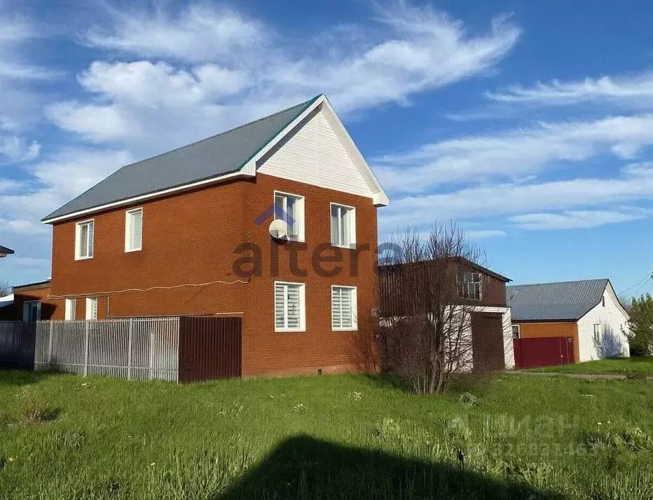 Дом в Татарстан, Камское Устье пгт ул. Комсомольская (179 м) - Фото 1