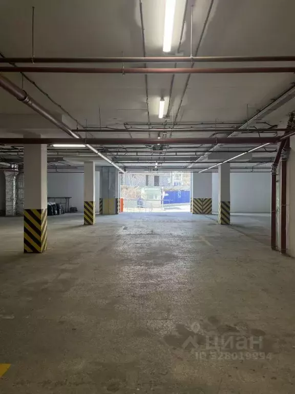 Гараж в Крым, Ялта муниципальный округ, Гурзуф пгт ул. Ялтинская, 12А ... - Фото 1