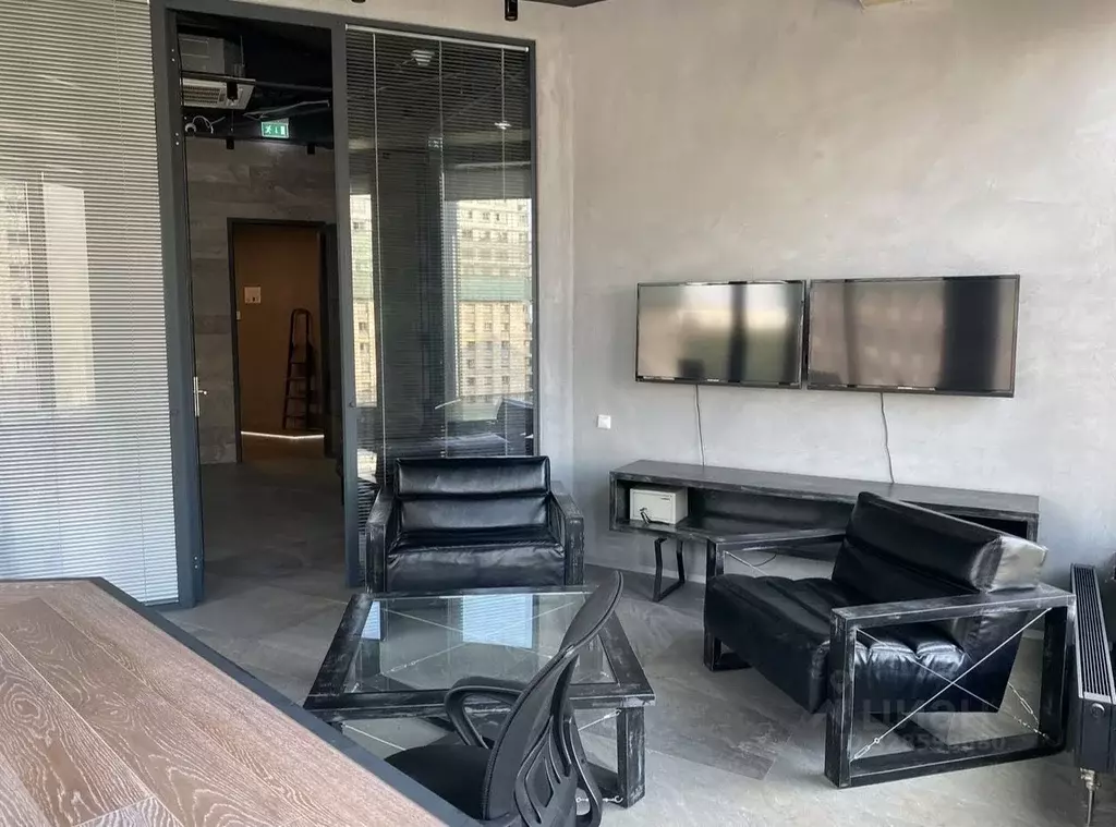 Офис в Москва Киевское шоссе, 21-й км, 3с1 (230 м) - Фото 1