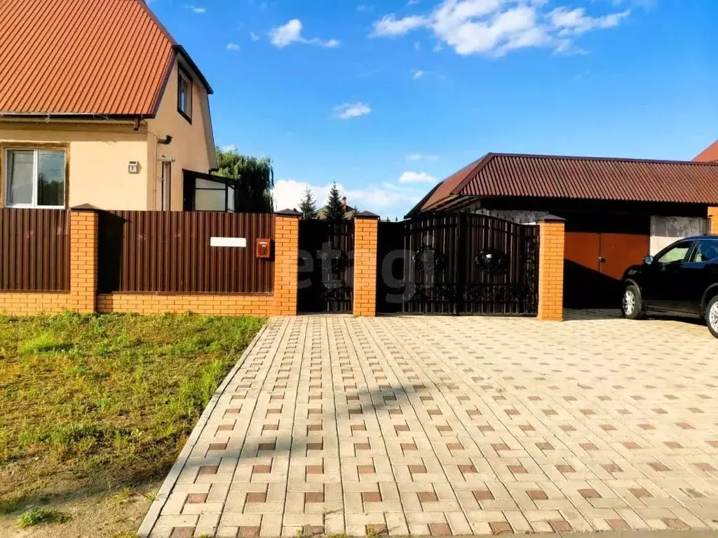 Дом в Белгородская область, Новый Оскол ул. Речная, 7 (206 м) - Фото 1