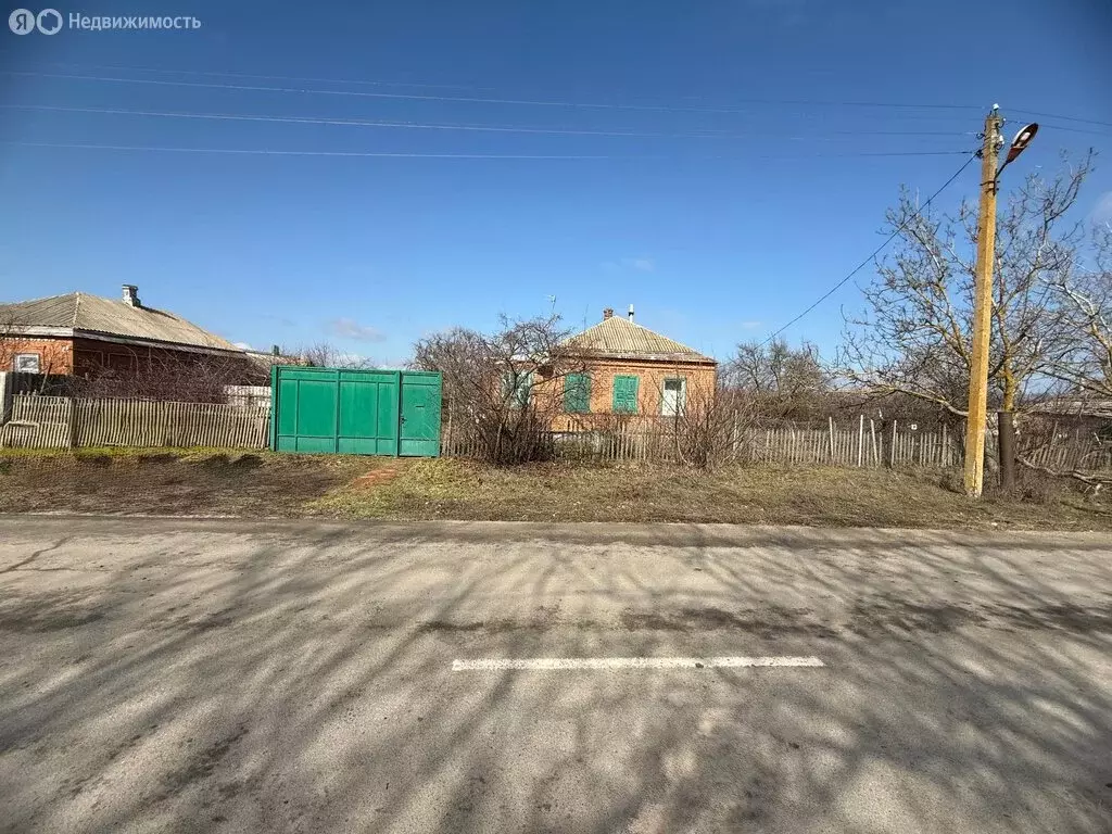 Дом в село Беглица, 16-й участок, Октябрьская улица (65.3 м) - Фото 2