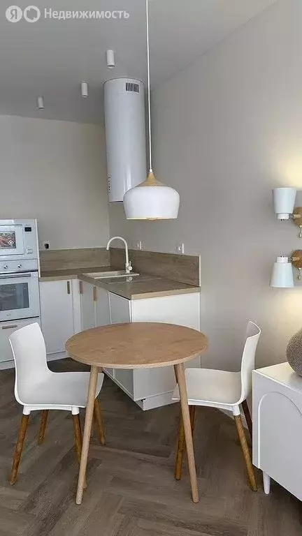 Квартира-студия: Тюмень, Краснооктябрьская улица, 8 (33.3 м) - Фото 1