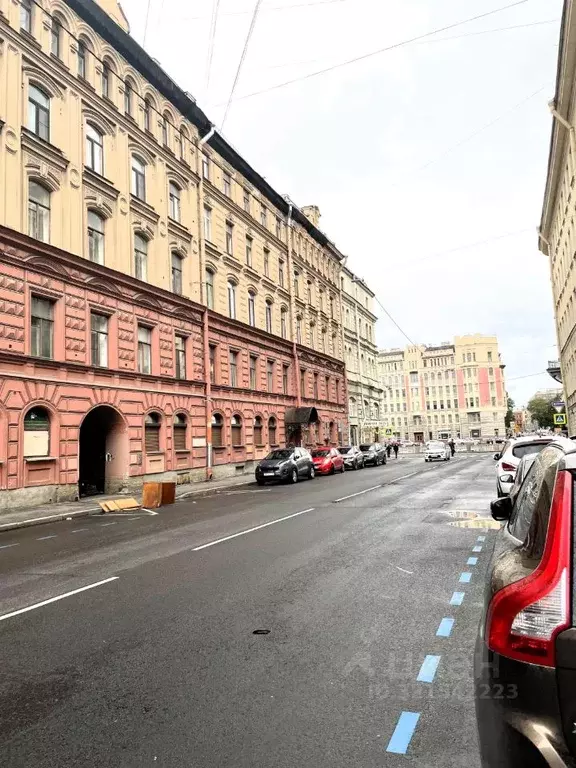 Комната Санкт-Петербург пер. Апраксин, 20 (26.9 м) - Фото 1