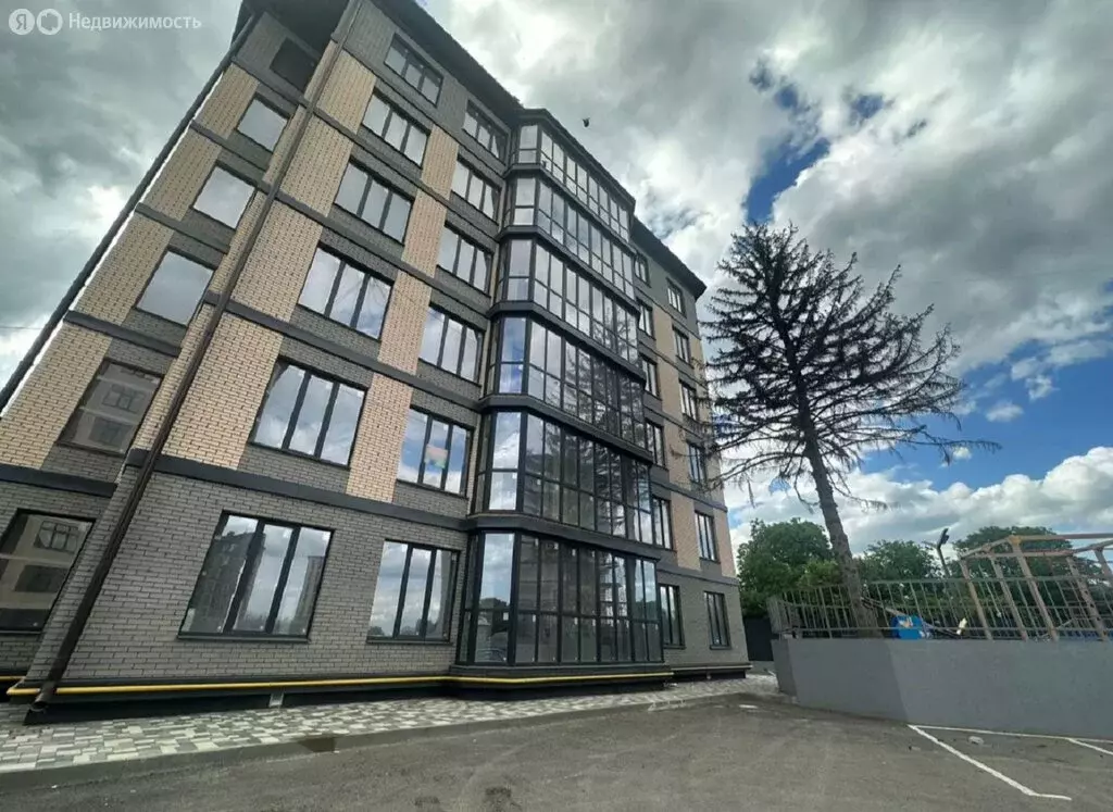 2-комнатная квартира: Ессентуки, Октябрьская улица, 8/1 (63.2 м) - Фото 0