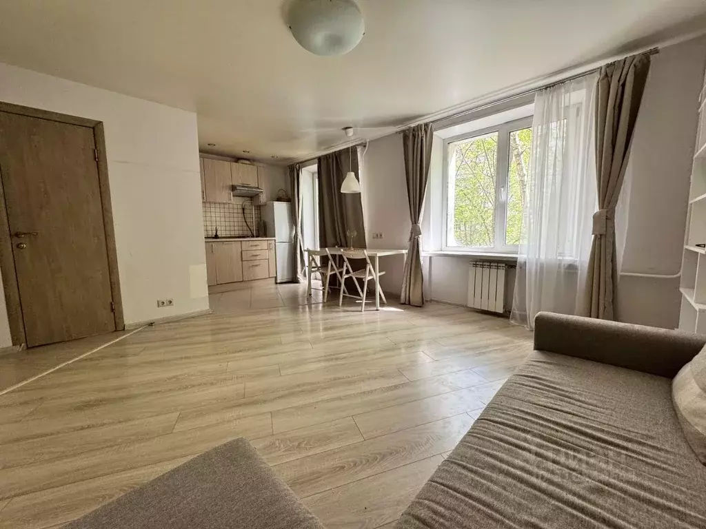 2-к кв. Москва Болотниковская ул., 40К1 (40.0 м) - Фото 0