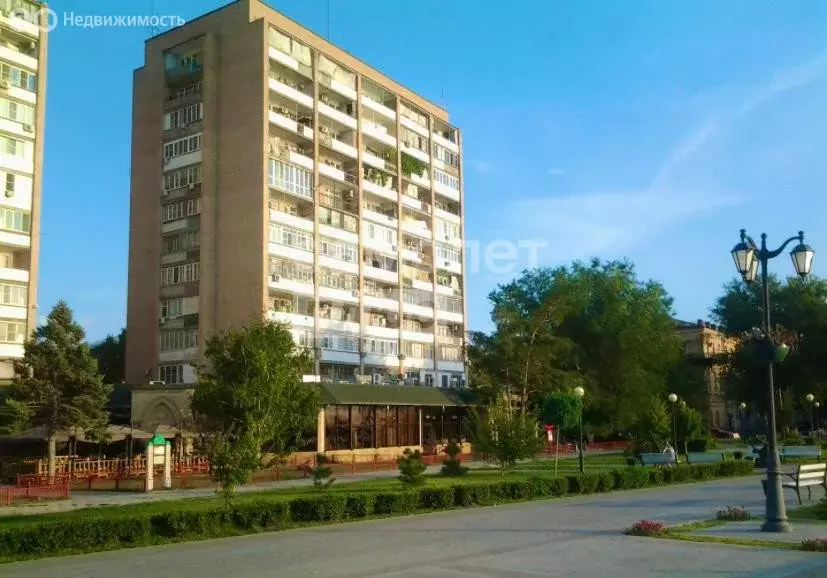 2-комнатная квартира: Астрахань, Кировский район, улица Урицкого, ... - Фото 0