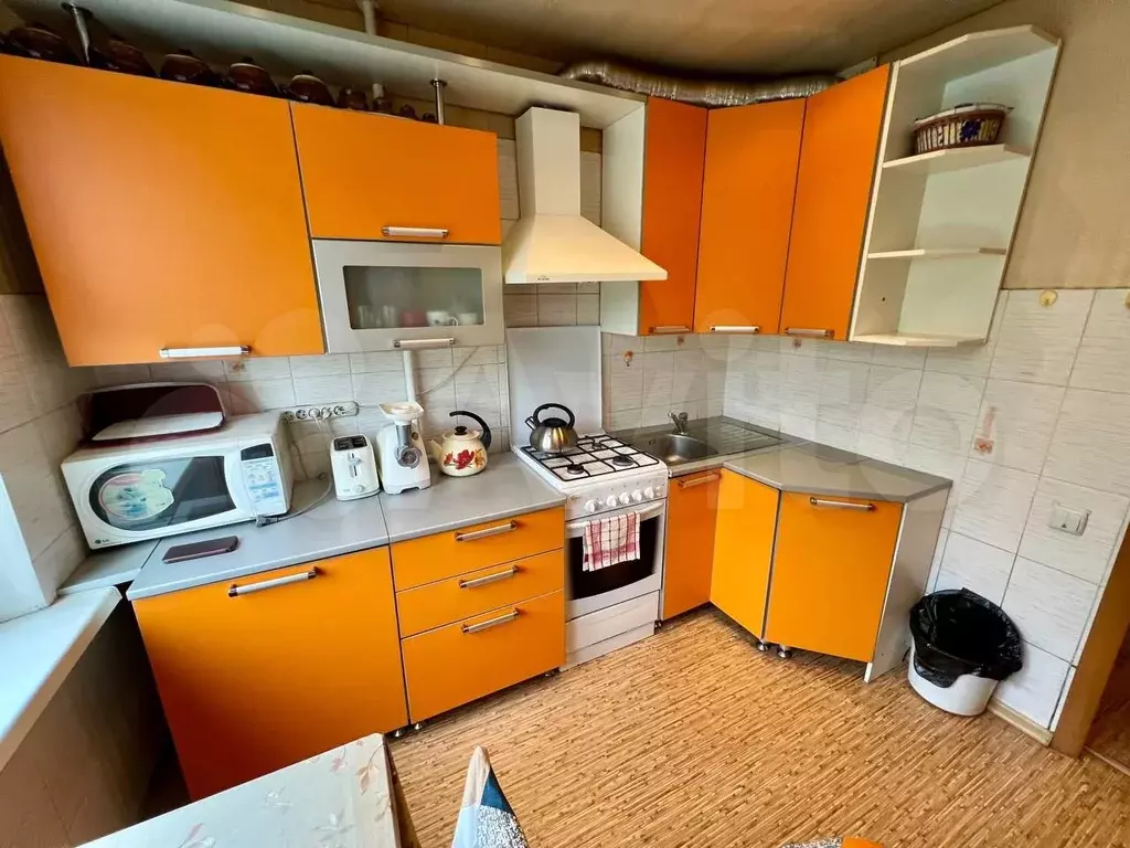 2-к. квартира, 56 м, 4/9 эт. - Фото 0