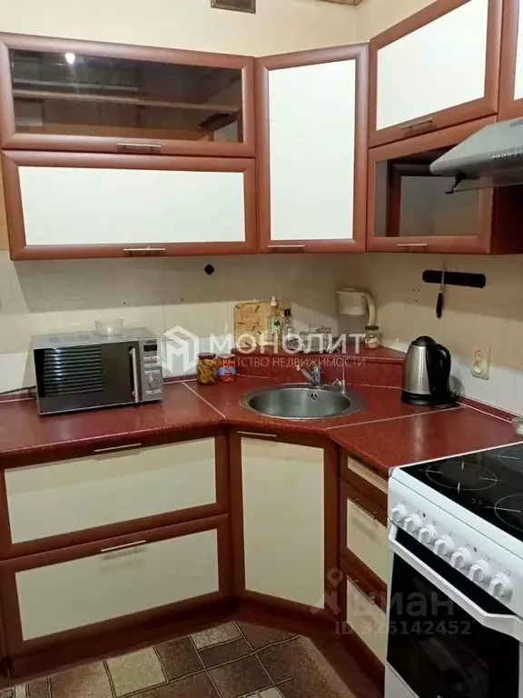 2-к кв. Белгородская область, Старый Оскол Олимпийский мкр, 7 (52.0 м) - Фото 1