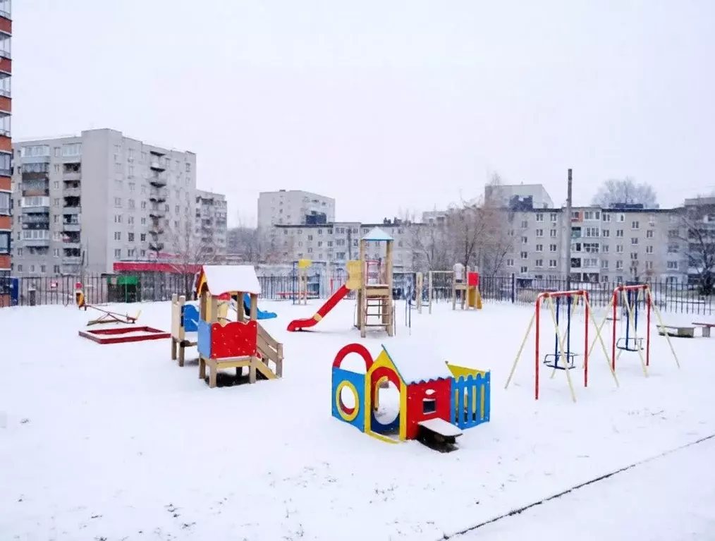 3-к кв. Ярославская область, Ярославль ул. Слепнева, 17к1 (92.7 м) - Фото 2