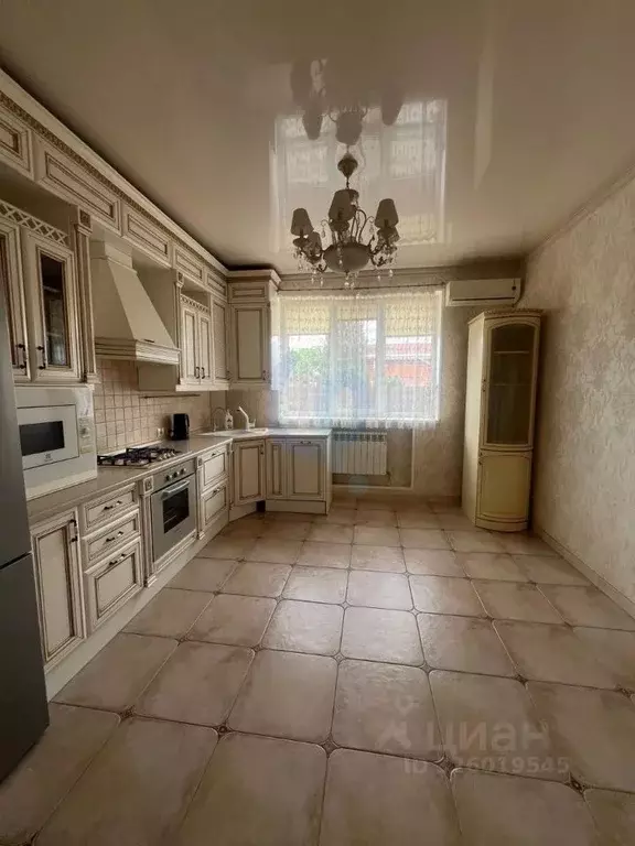 Дом в Краснодарский край, Краснодар Пашковский жилмассив, ул. Фадеева ... - Фото 1