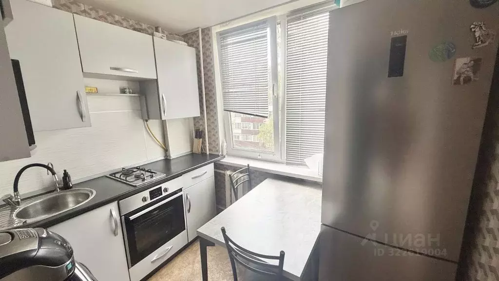 2-к кв. Татарстан, Нижнекамск просп. Строителей, 3В (43.8 м) - Фото 1