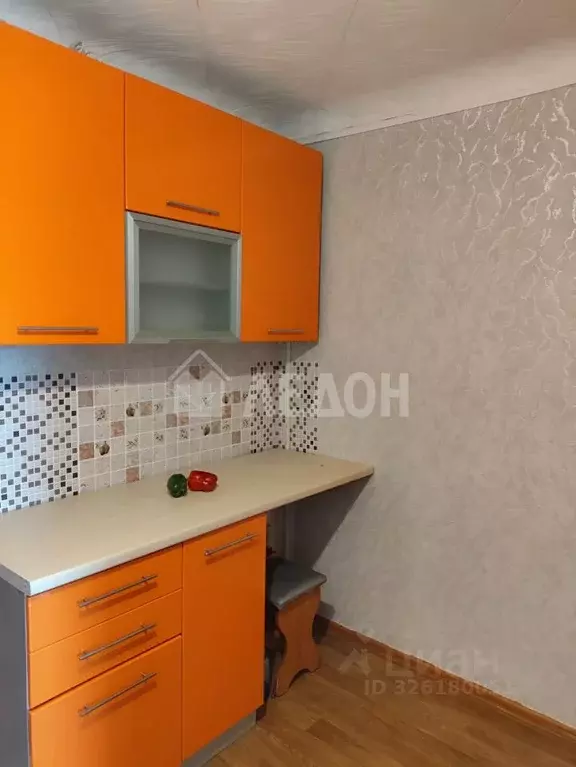 Комната Омская область, Омск Городок Нефтяников мкр, ул. 19-го ... - Фото 2