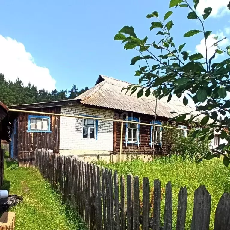 Дом в Мордовия, Ичалковский район, пос. Смольный Солнечная ул., 7 (62 ... - Фото 1