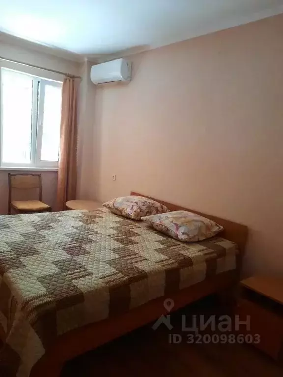 Комната Крым, Сакский район, с. Штормовое ул. Лиманная, 14 - Фото 1