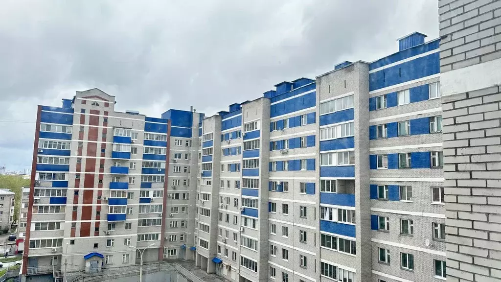 3-к кв. Удмуртия, Ижевск ул. Карла Либкнехта, 6 (62.1 м) - Фото 0