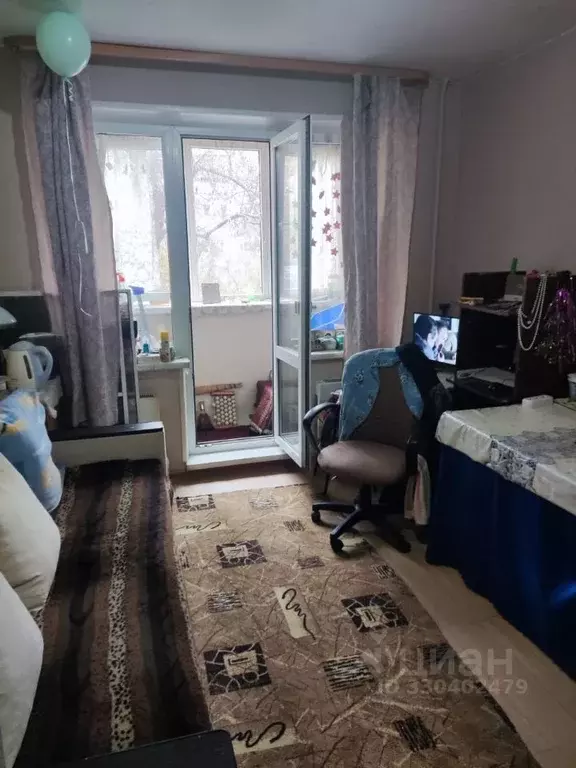 Комната Челябинская область, Челябинск Батумская ул., 12 (13.0 м) - Фото 1