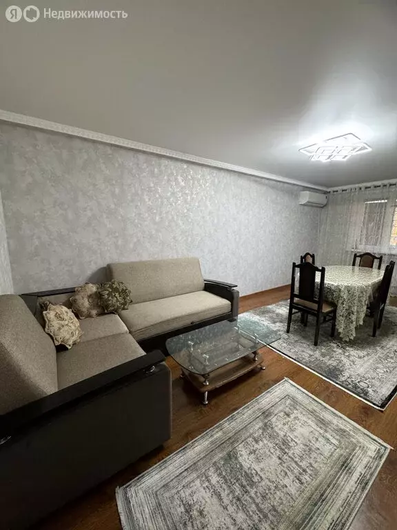 2-комнатная квартира: Дербент, улица У. Умурдинова, 28 (90 м) - Фото 2