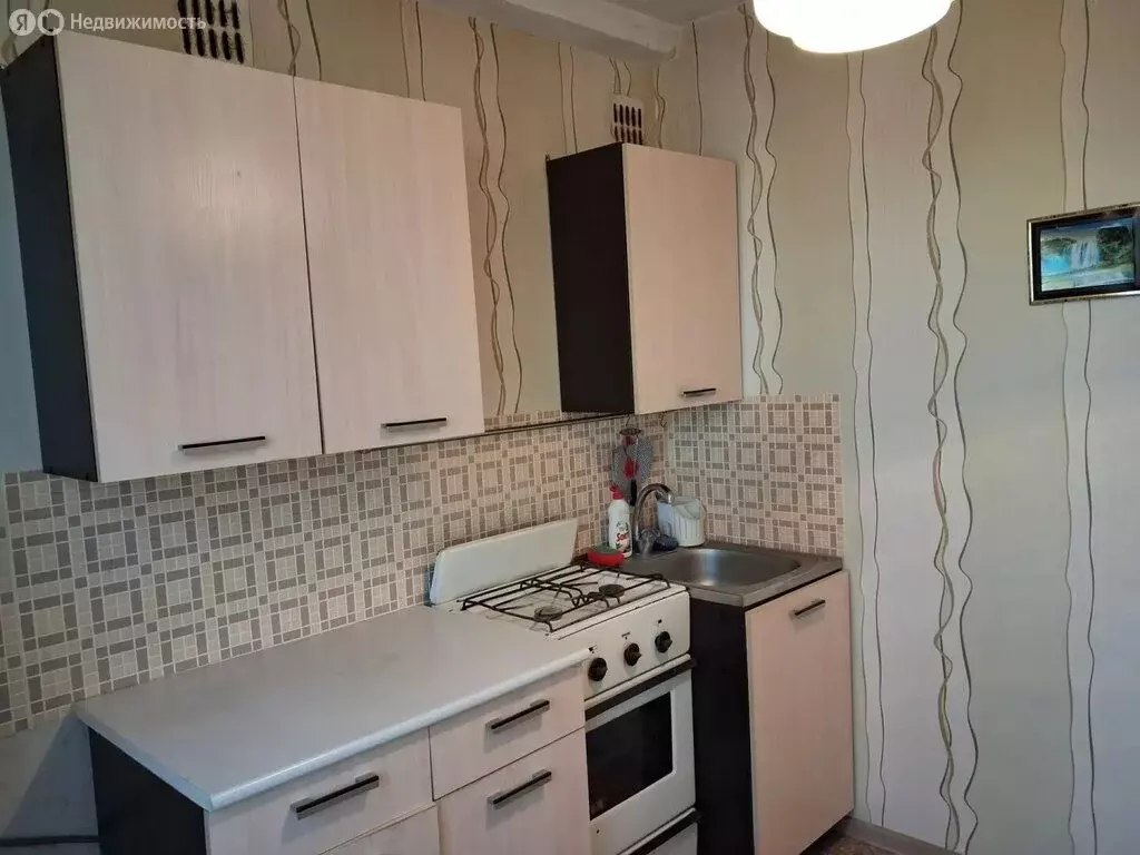 1-комнатная квартира: Губаха, проспект Ленина, 53В (33.1 м) - Фото 1