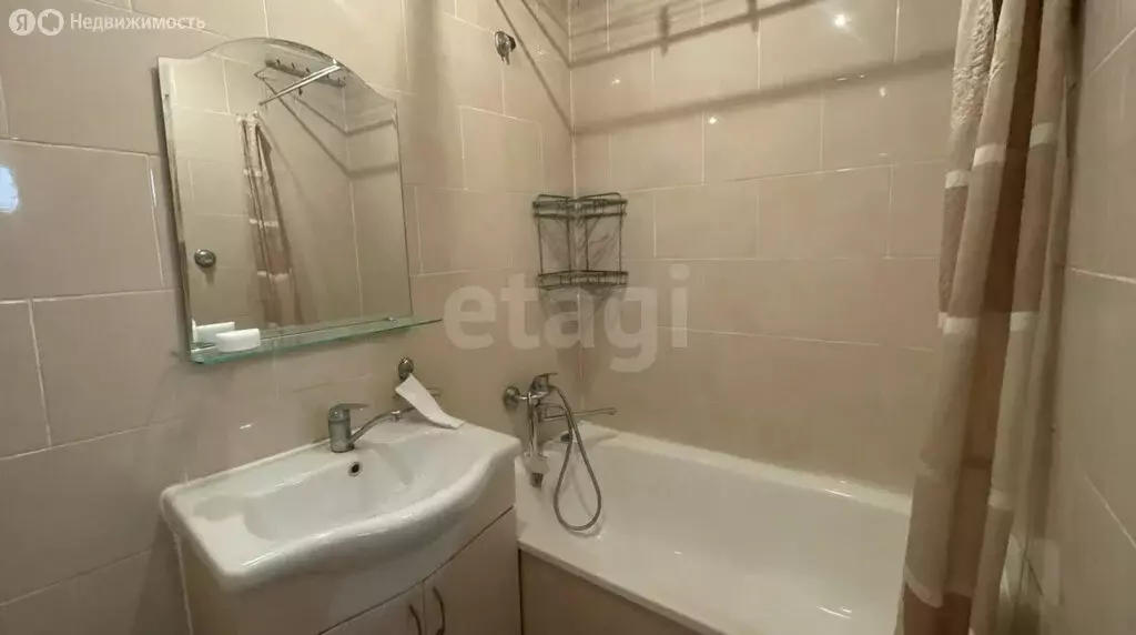 2-комнатная квартира: Барнаул, улица Шумакова, 60 (45.8 м) - Фото 2