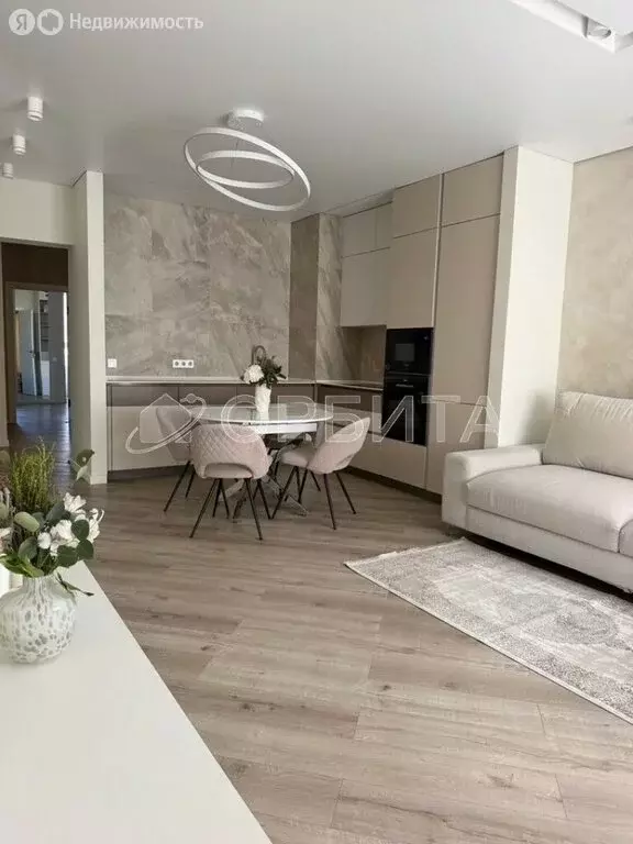 4-комнатная квартира: Тюмень, улица Федюнинского, 30к6 (98.4 м) - Фото 1