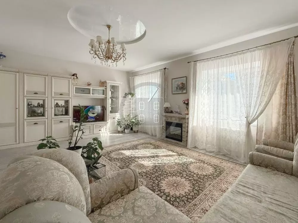 4-к кв. Калужская область, Калуга пер. 1-й Больничный, 17 (130.0 м) - Фото 2