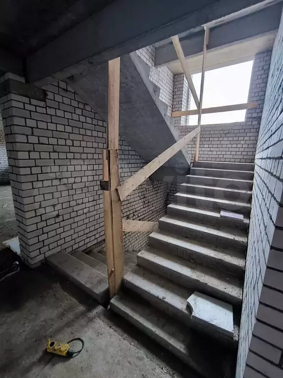 1-к. квартира, 40,5 м, 5/5 эт. - Фото 1