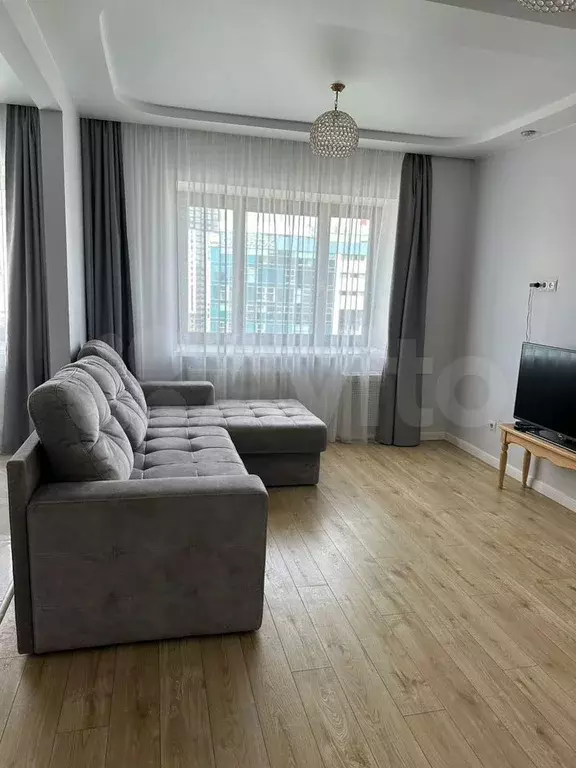 1-к. квартира, 60 м, 12/16 эт. - Фото 1