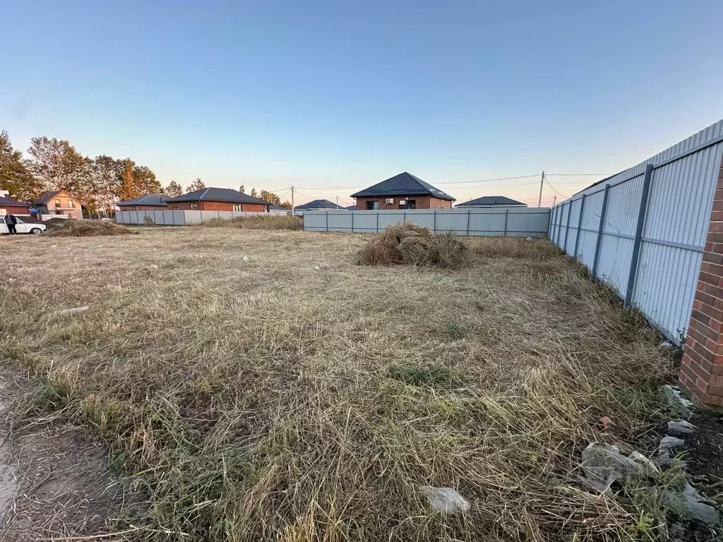 Участок в Краснодарский край, Краснодар пос. Дружелюбный,  (4.2 сот.) - Фото 2