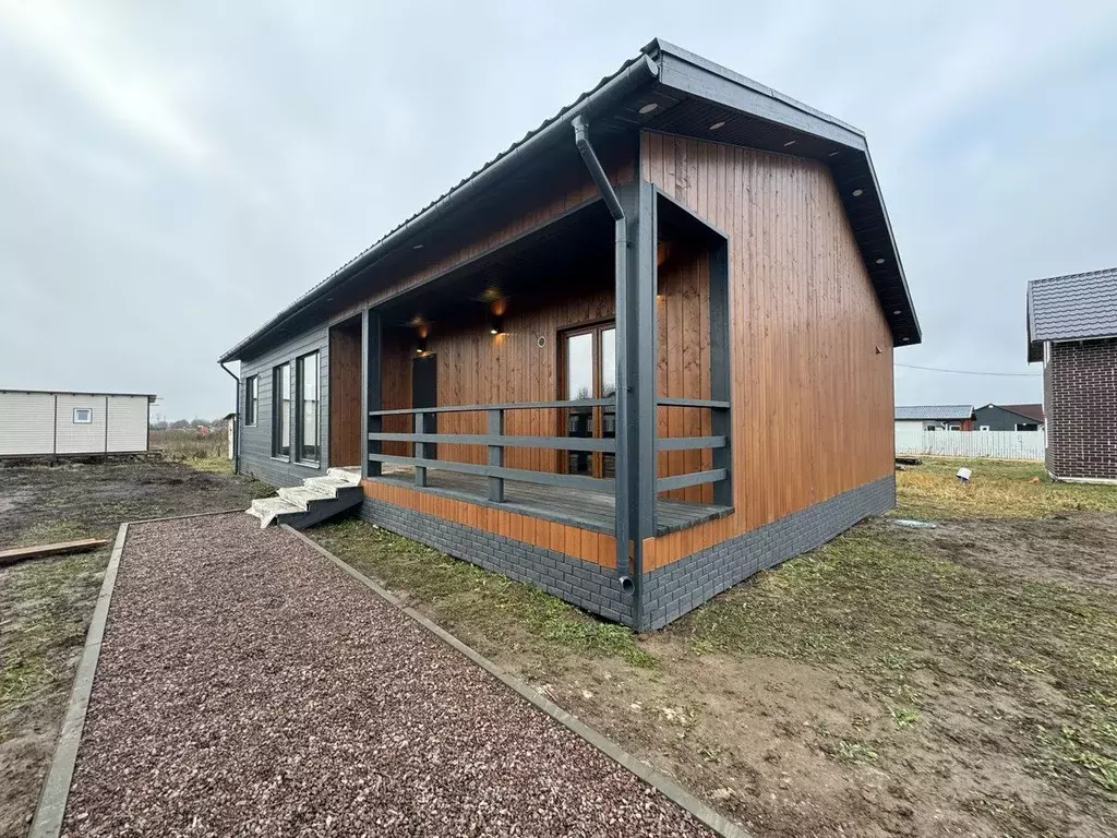 Дом в Ленинградская область, Ломоносовский район, Горбунковское с/пос, ... - Фото 1