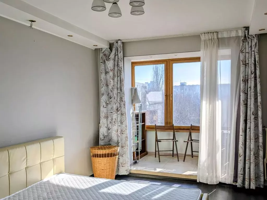 3-к кв. Москва Профсоюзная ул., 116К3 (65.0 м) - Фото 1