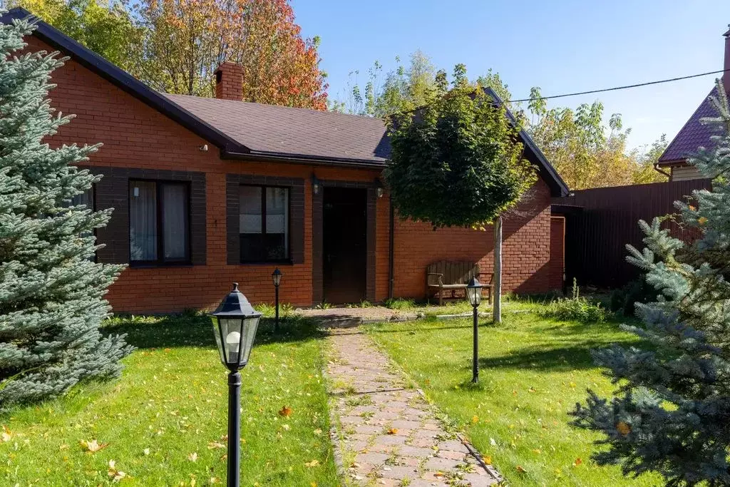 Дом в Татарстан, Пестречинский район, Кощаковское с/пос, д. Званка ул. ... - Фото 1