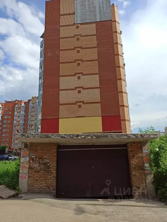 Гараж в Башкортостан, Уфа Дуванский бул., 21 (17 м) - Фото 1