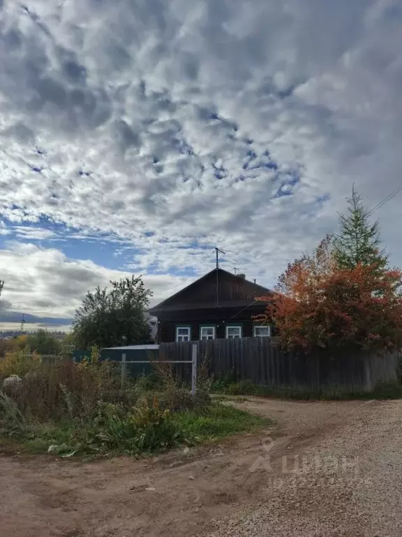 Дом в Пермский край, Пермский муниципальный округ, д. Большая Мось ул. ... - Фото 1