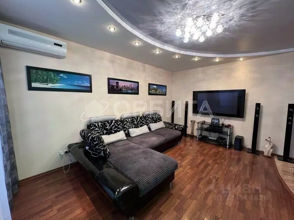 3-к кв. Тюменская область, Тюмень Мелиораторов мкр, ул. Мелиораторов, ... - Фото 1