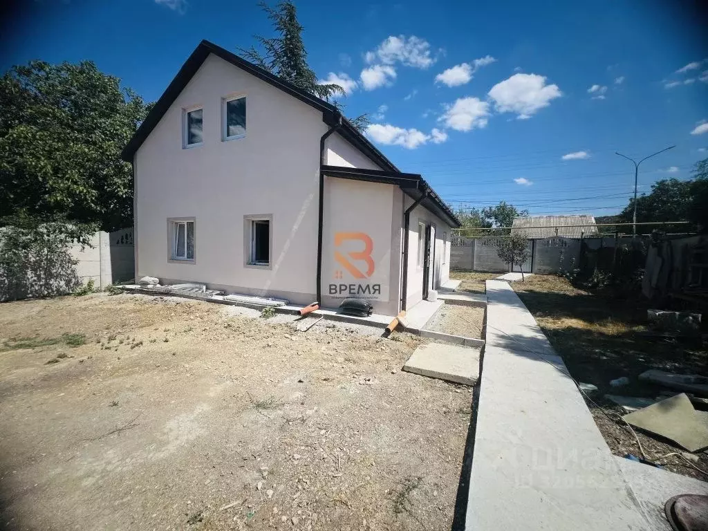 Дом в Севастополь с. Орлиное, ул. Владимира Тюкова (120 м) - Фото 1