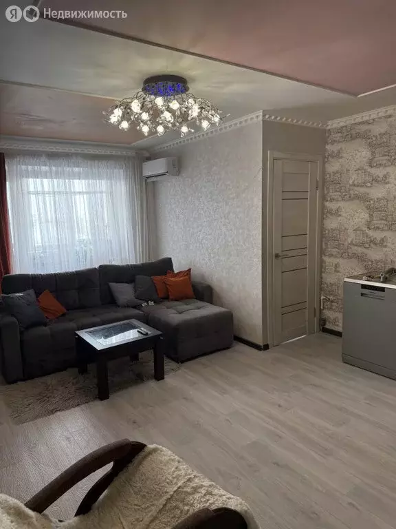 3-комнатная квартира: Магнитогорск, проспект Карла Маркса, 12 (56 м) - Фото 2