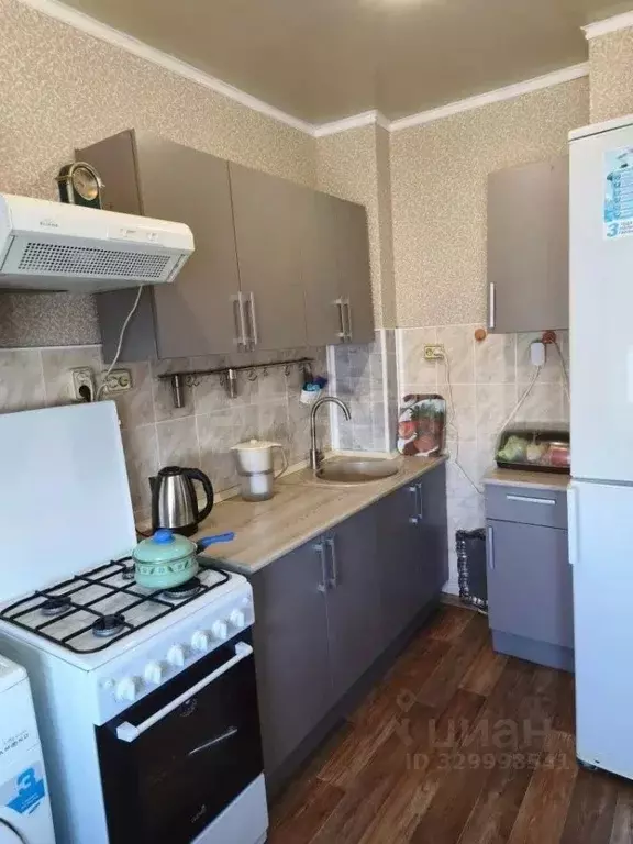 2-к кв. Курская область, Курск ул. Крюкова, 9 (50.6 м) - Фото 1