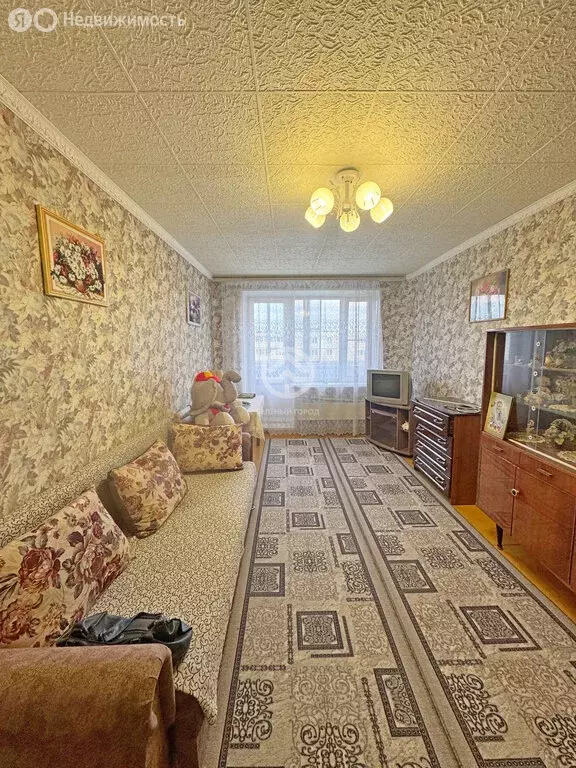 1-комнатная квартира: Высоковск, Текстильная улица, 3 (38.5 м) - Фото 2