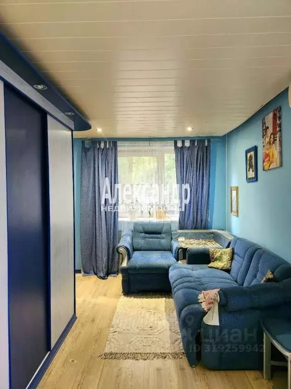 3-к кв. Ленинградская область, Кириши просп. Героев, 6 (61.8 м) - Фото 2