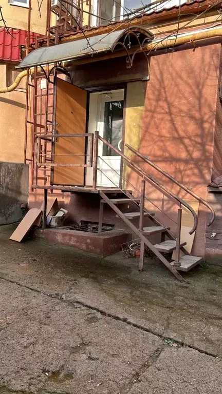 Помещение свободного назначения в Саратовская область, Саратов ул. ... - Фото 1