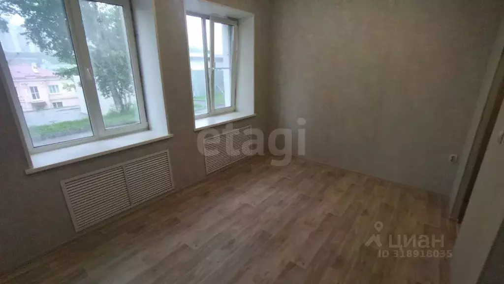 Студия Приморский край, Владивосток ул. Героев Хасана, 19 (21.4 м) - Фото 0