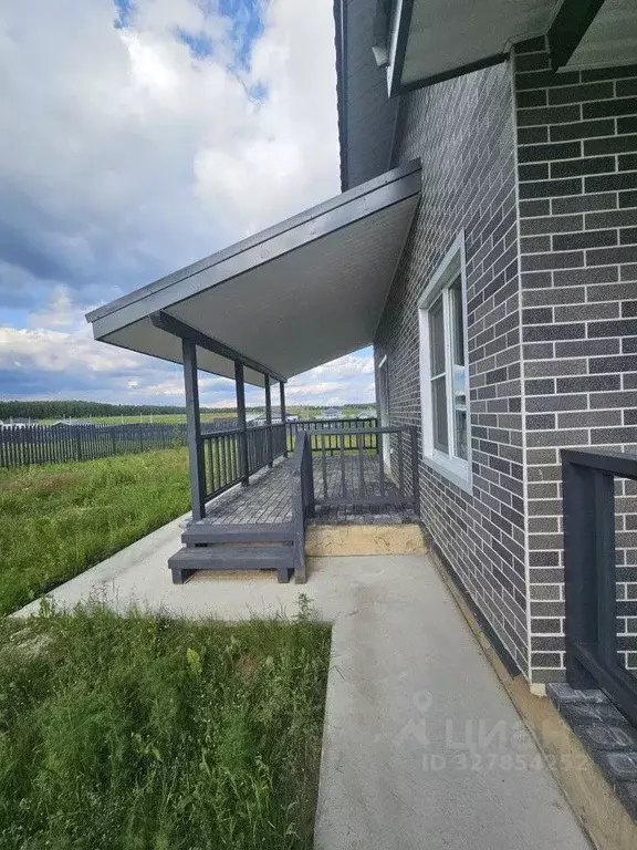 Дом в Калужская область, Боровский муниципальный округ, д. Кабицыно ... - Фото 1