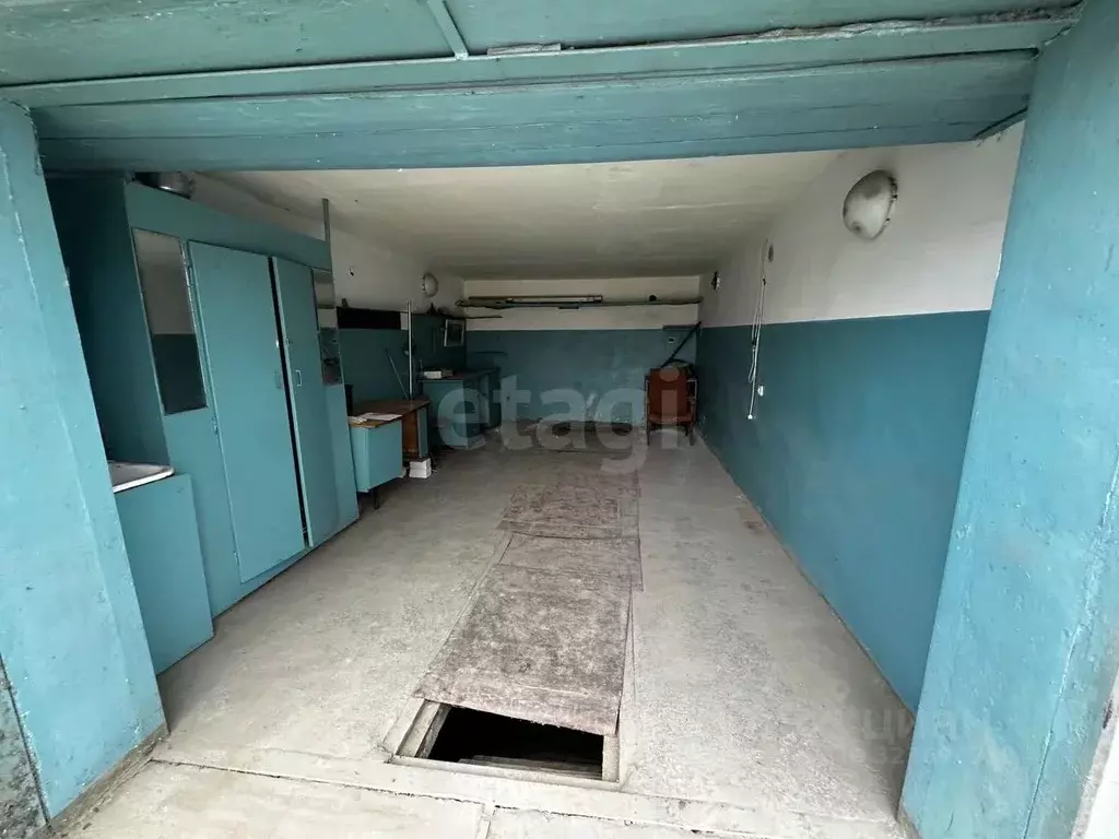 Гараж в Астраханская область, Астрахань Красноармейская ул., 50АблокА ... - Фото 1