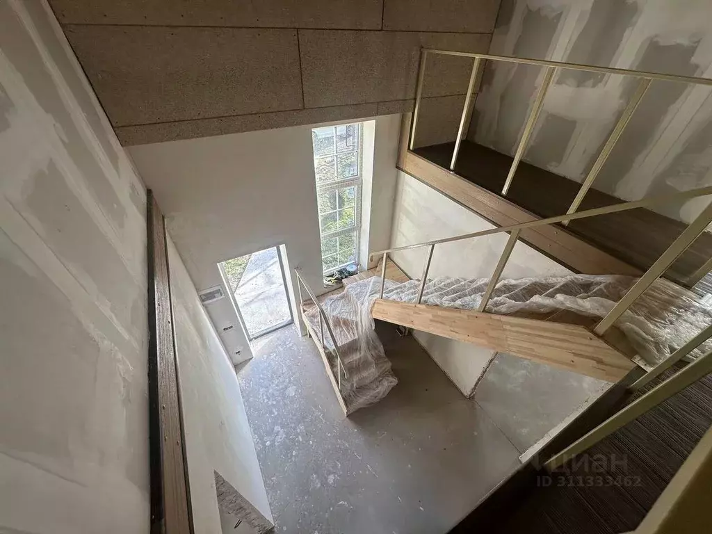 Дом в Краснодарский край, Динской район, Новотитаровская ст-ца ... - Фото 1