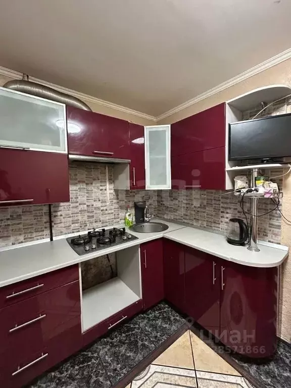 3-к кв. Калининградская область, Калининград Летняя ул., 56 (50.9 м) - Фото 2